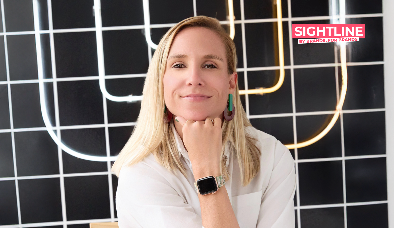 THE CROSSOVER PLAY: TAKING B2B BRANDS INTO CONSUMER SPACES